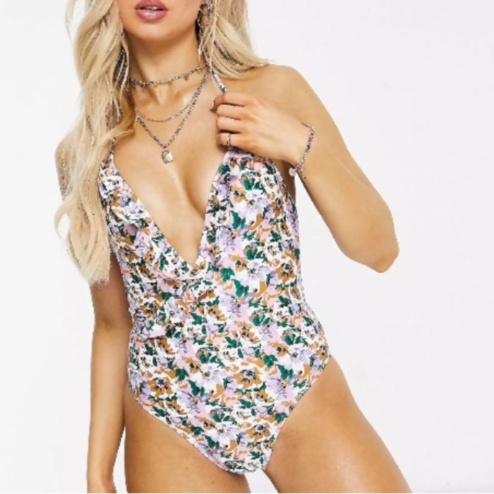 Missguided Halterneck Frill Detail Swimsuit Floral Print